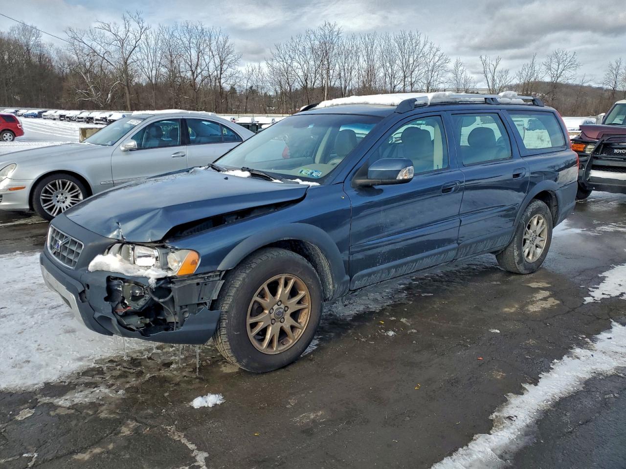 2007 VOLVO XC70