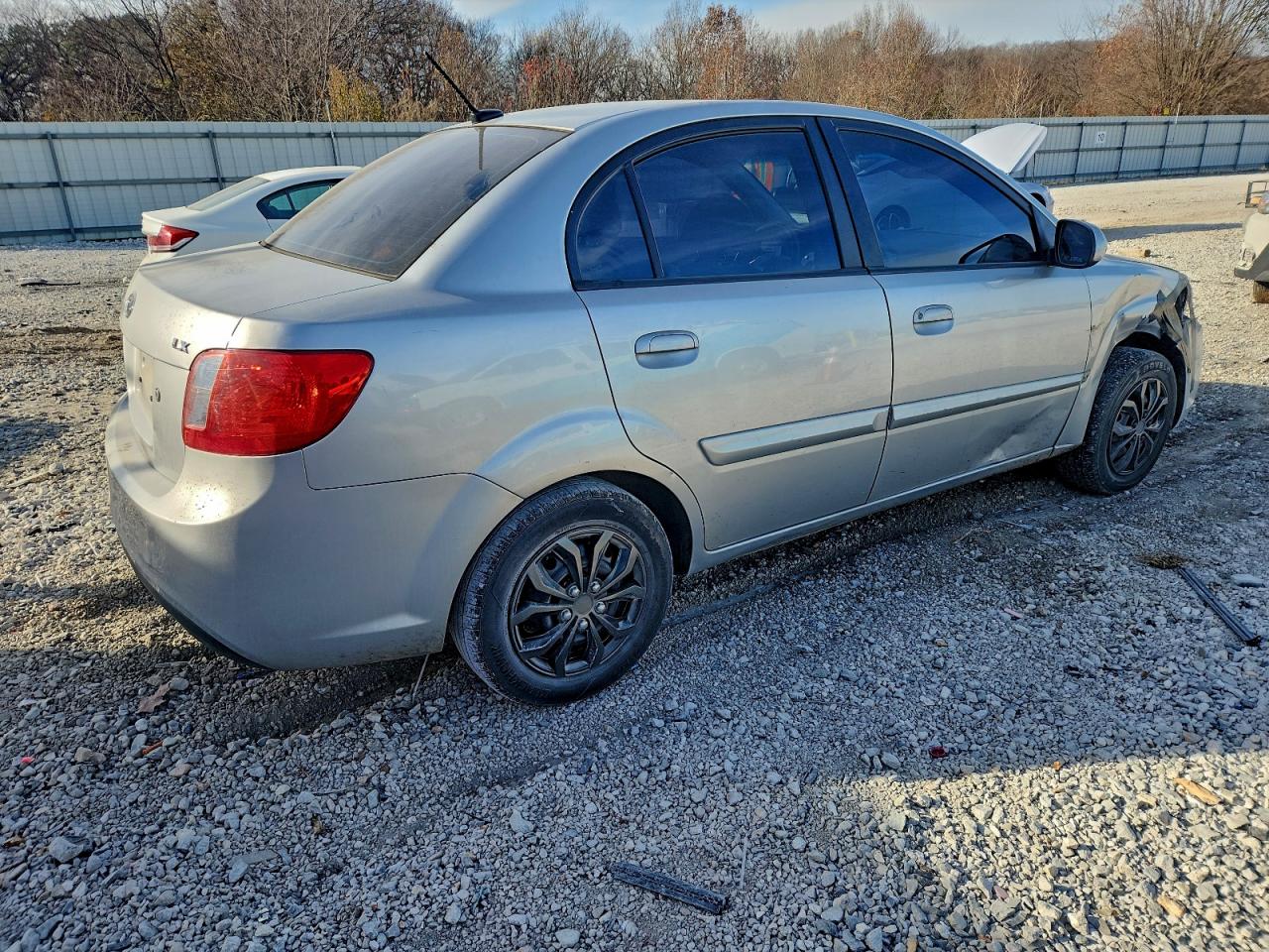 2010 KIA RIO LX photo 3
