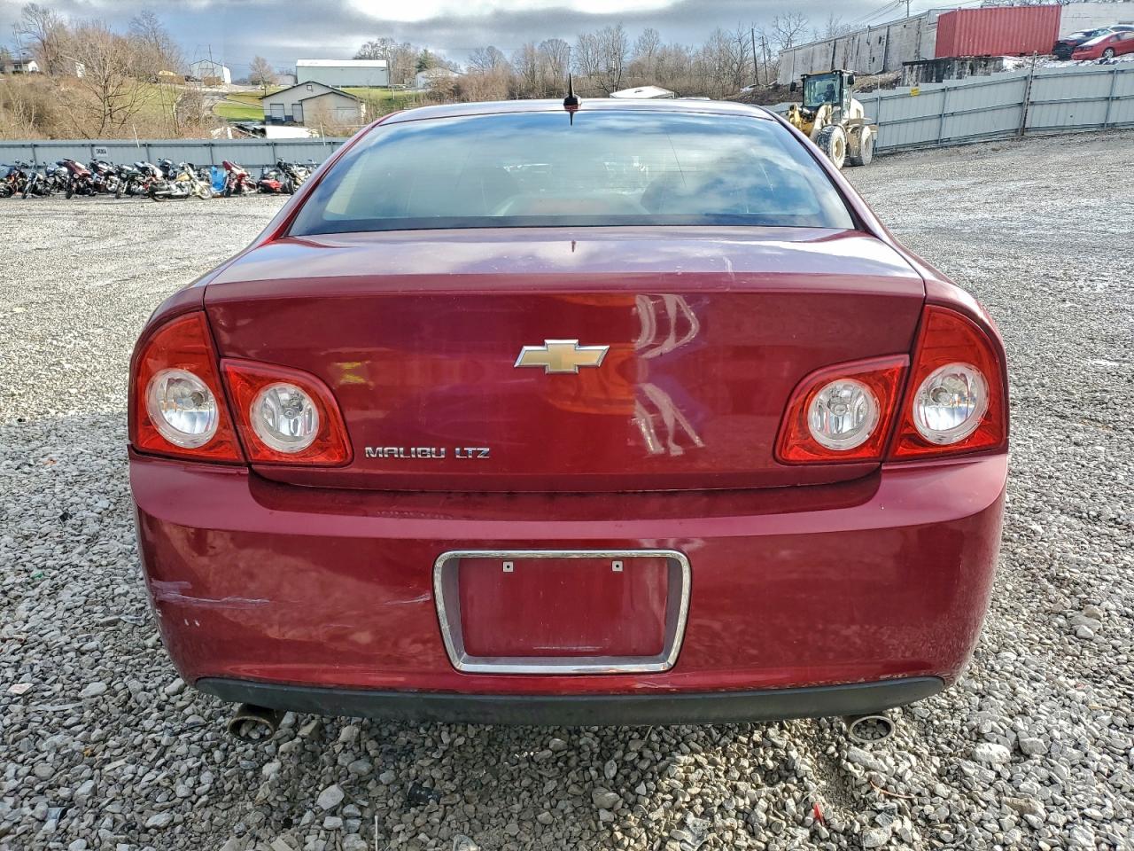 2011 CHEVROLET MALIBU LTZ photo 6