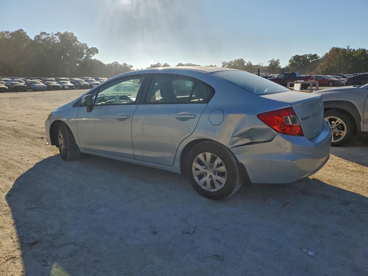 2012 HONDA CIVIC LX photo 2