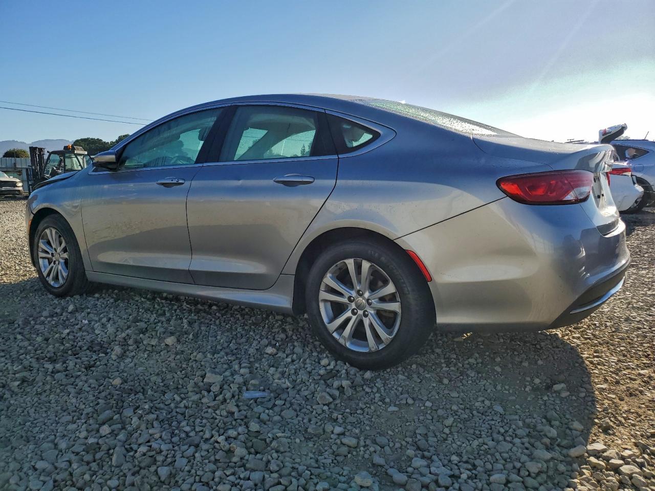 2015 CHRYSLER 200 LIMITED photo 2