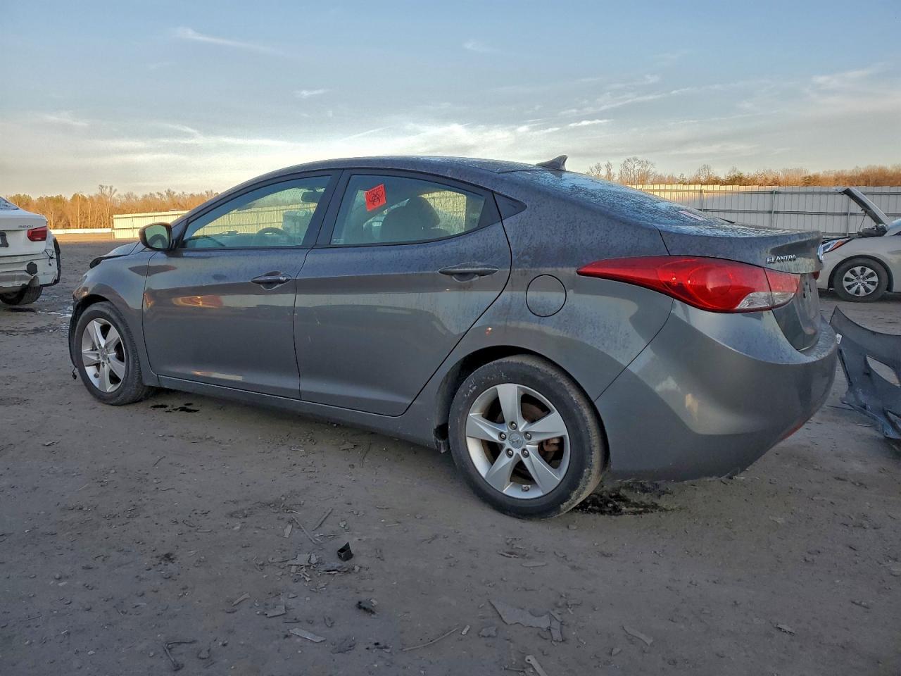 2013 HYUNDAI ELANTRA GLS photo 2