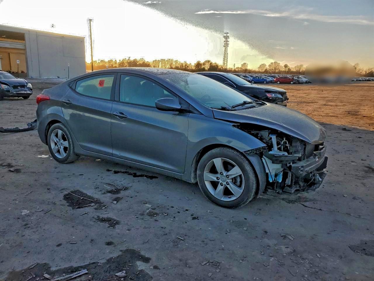 2013 HYUNDAI ELANTRA GLS photo 4