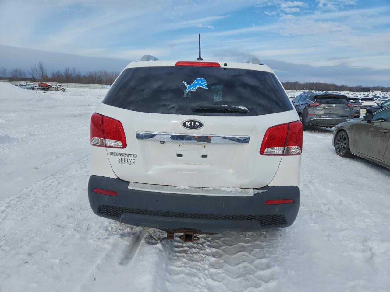 2011 KIA SORENTO BASE photo 6