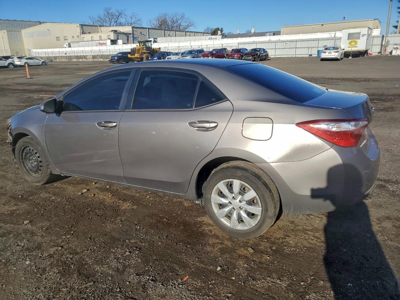 2016 TOYOTA COROLLA L photo 2