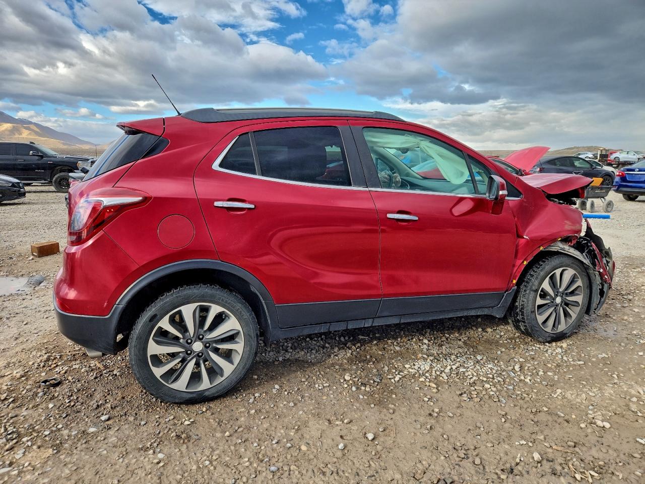 2018 BUICK ENCORE ESSENCE photo 3