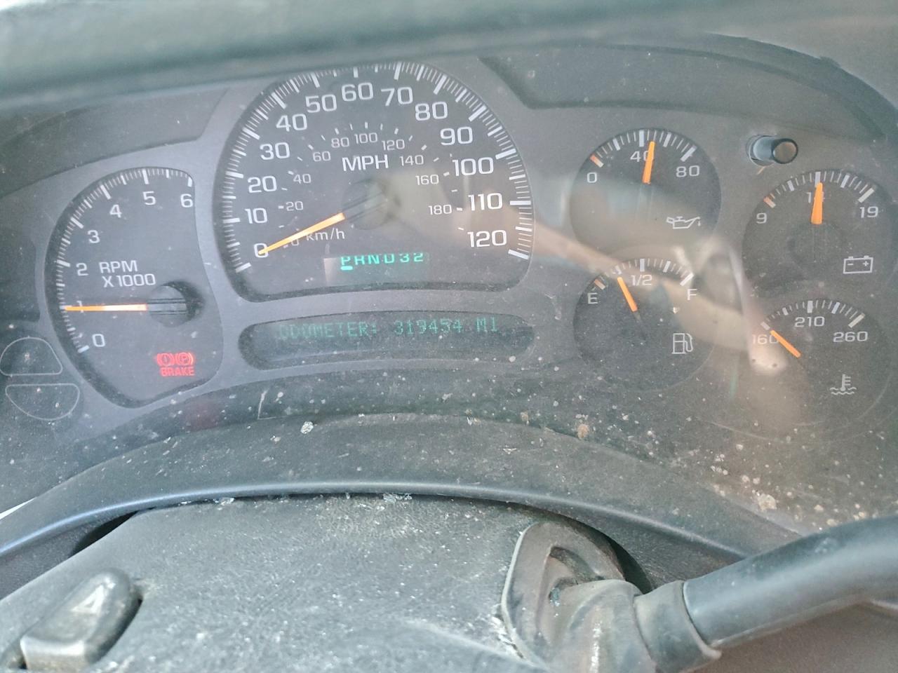 2004 CHEVROLET SILVERADO C1500 photo 9