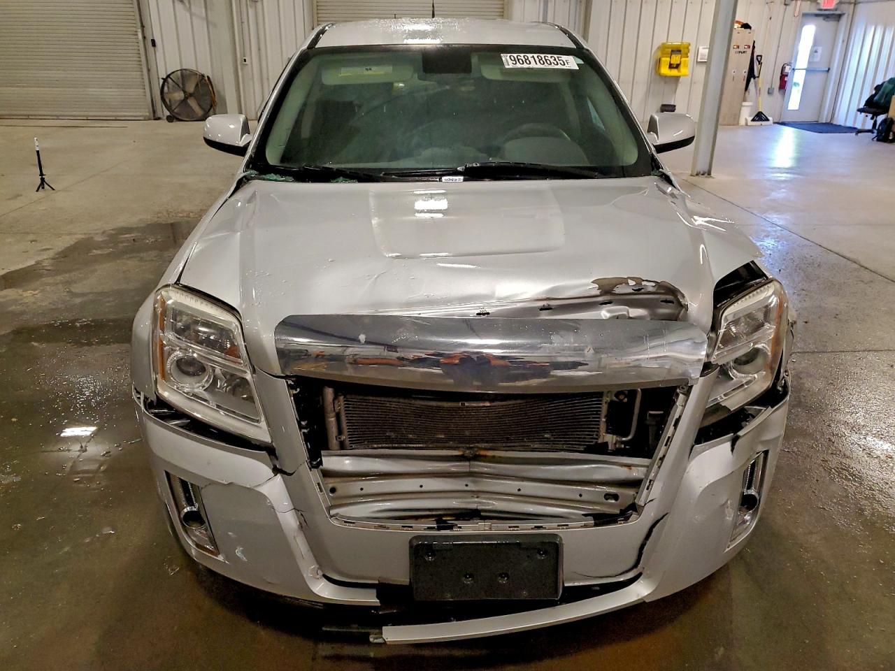 2012 GMC TERRAIN SLE photo 5