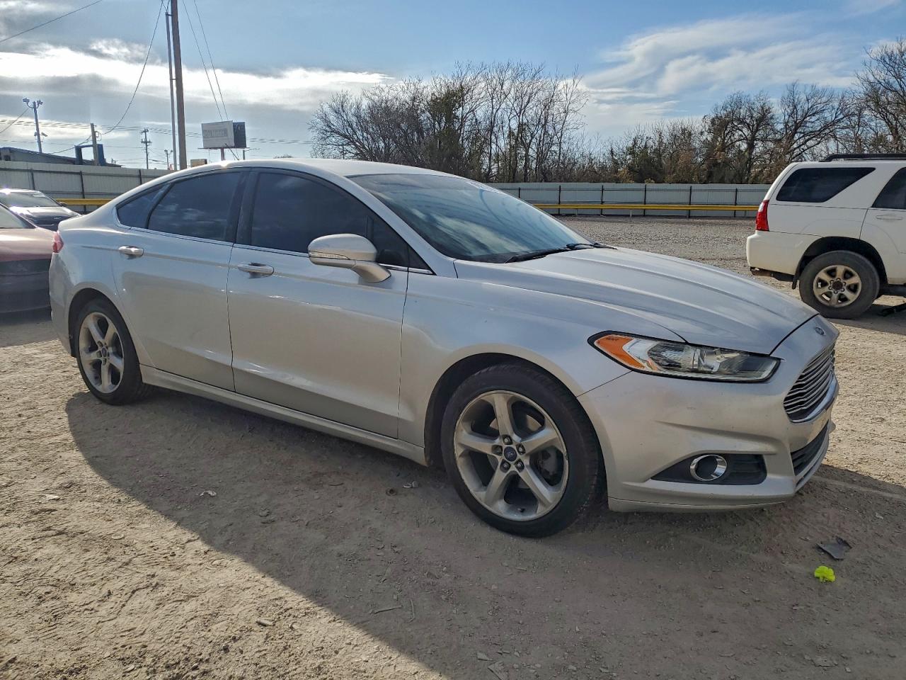 2014 FORD FUSION SE photo 4