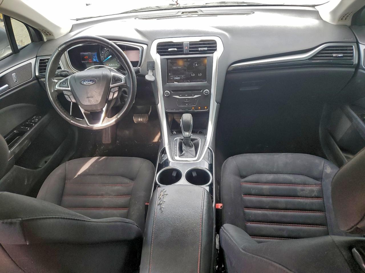 2014 FORD FUSION SE photo 8