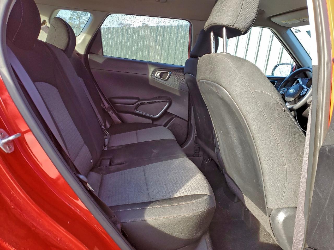 2020 KIA SOUL LX photo 10