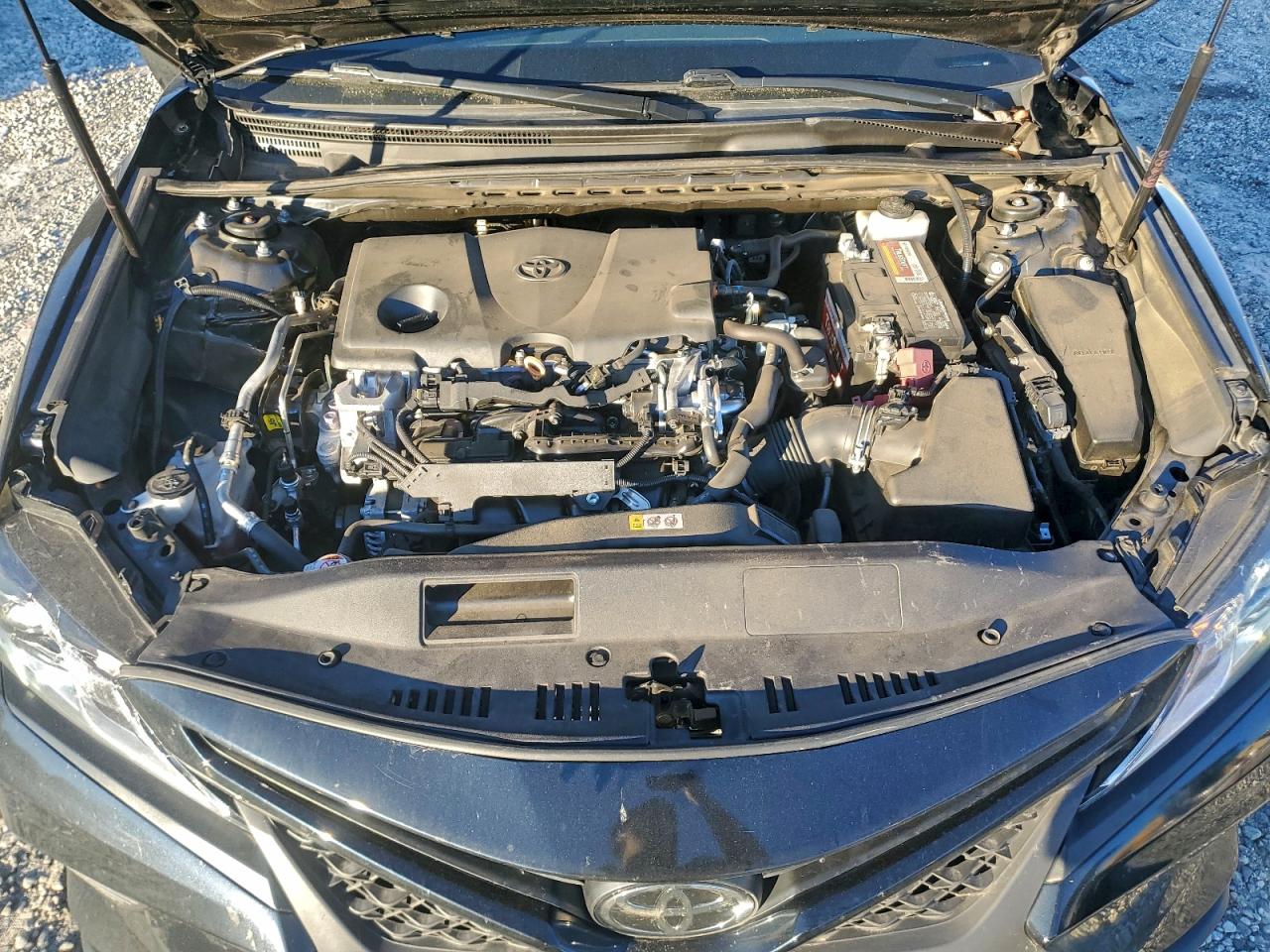2020 TOYOTA CAMRY SE photo 11
