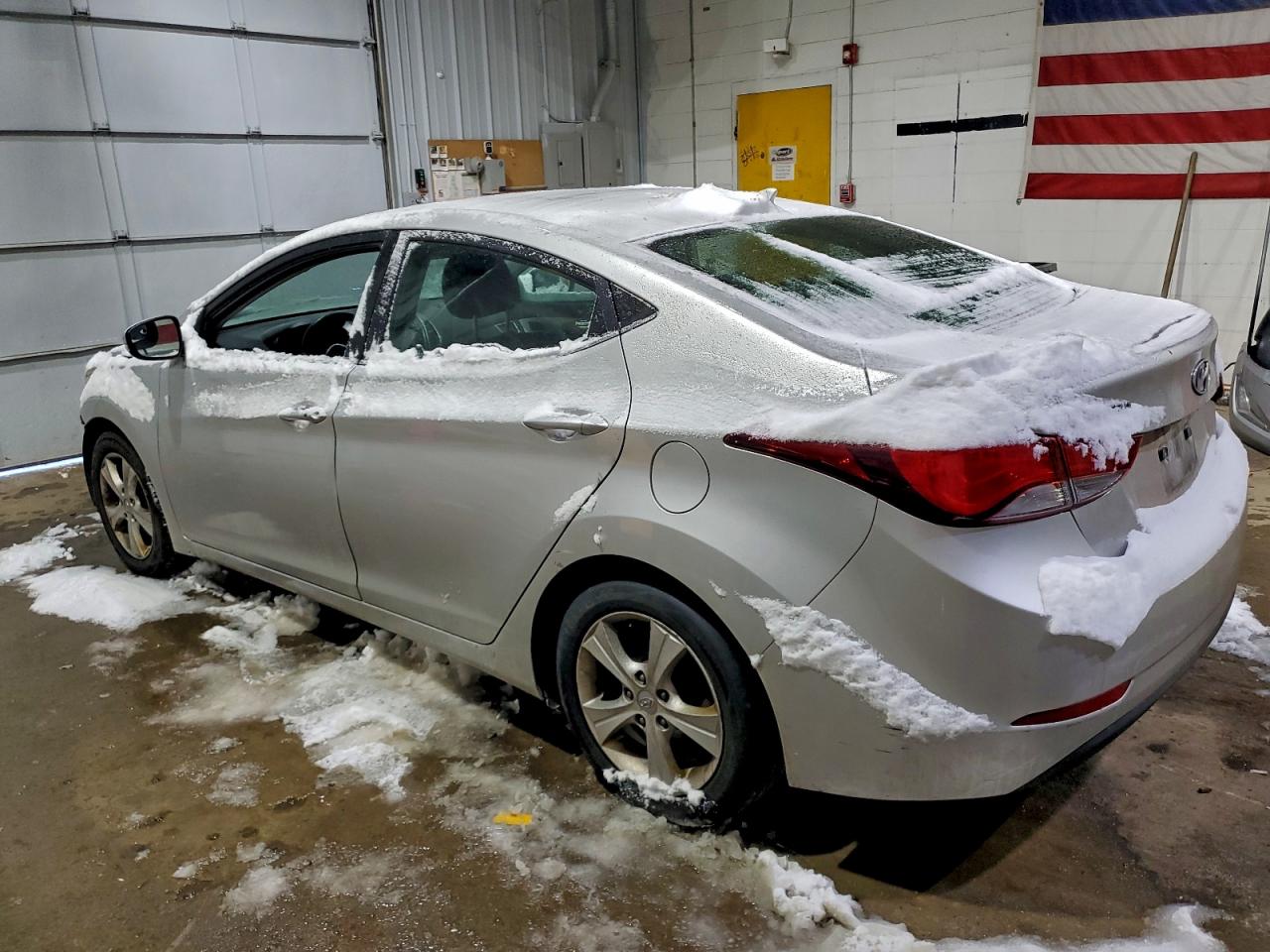 2016 HYUNDAI ELANTRA SE photo 2