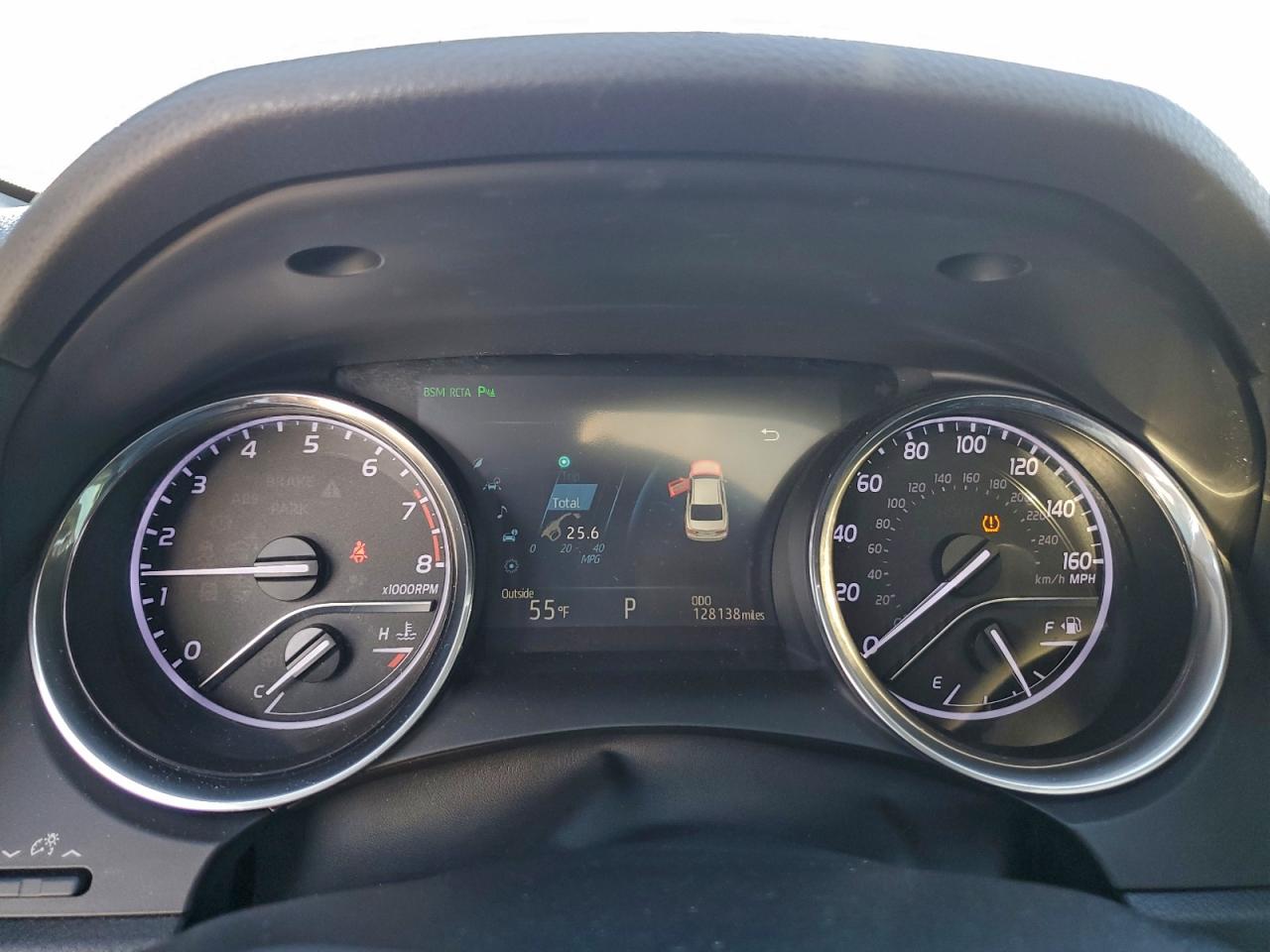 2018 TOYOTA CAMRY L photo 9
