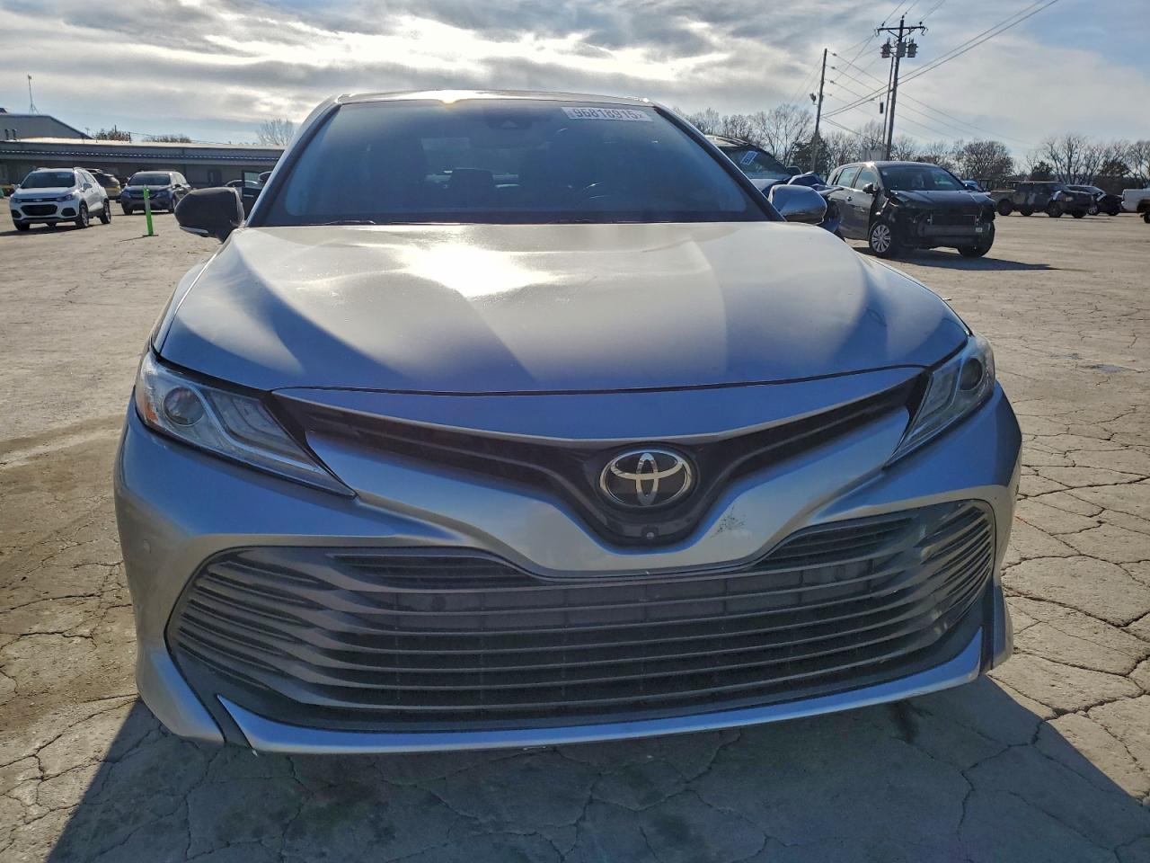 2018 TOYOTA CAMRY L photo 5