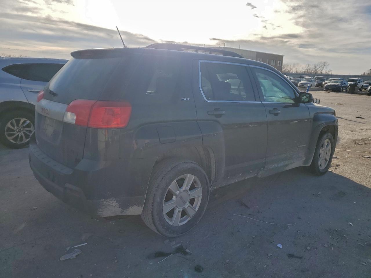 2013 GMC TERRAIN SLT photo 3