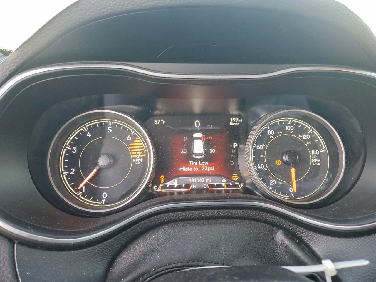 2019 JEEP CHEROKEE LIMITED photo 9