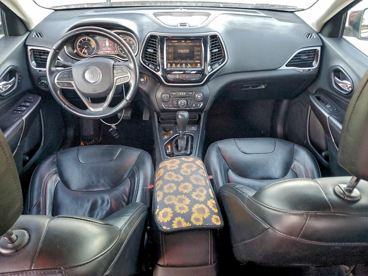 2019 JEEP CHEROKEE LIMITED photo 8