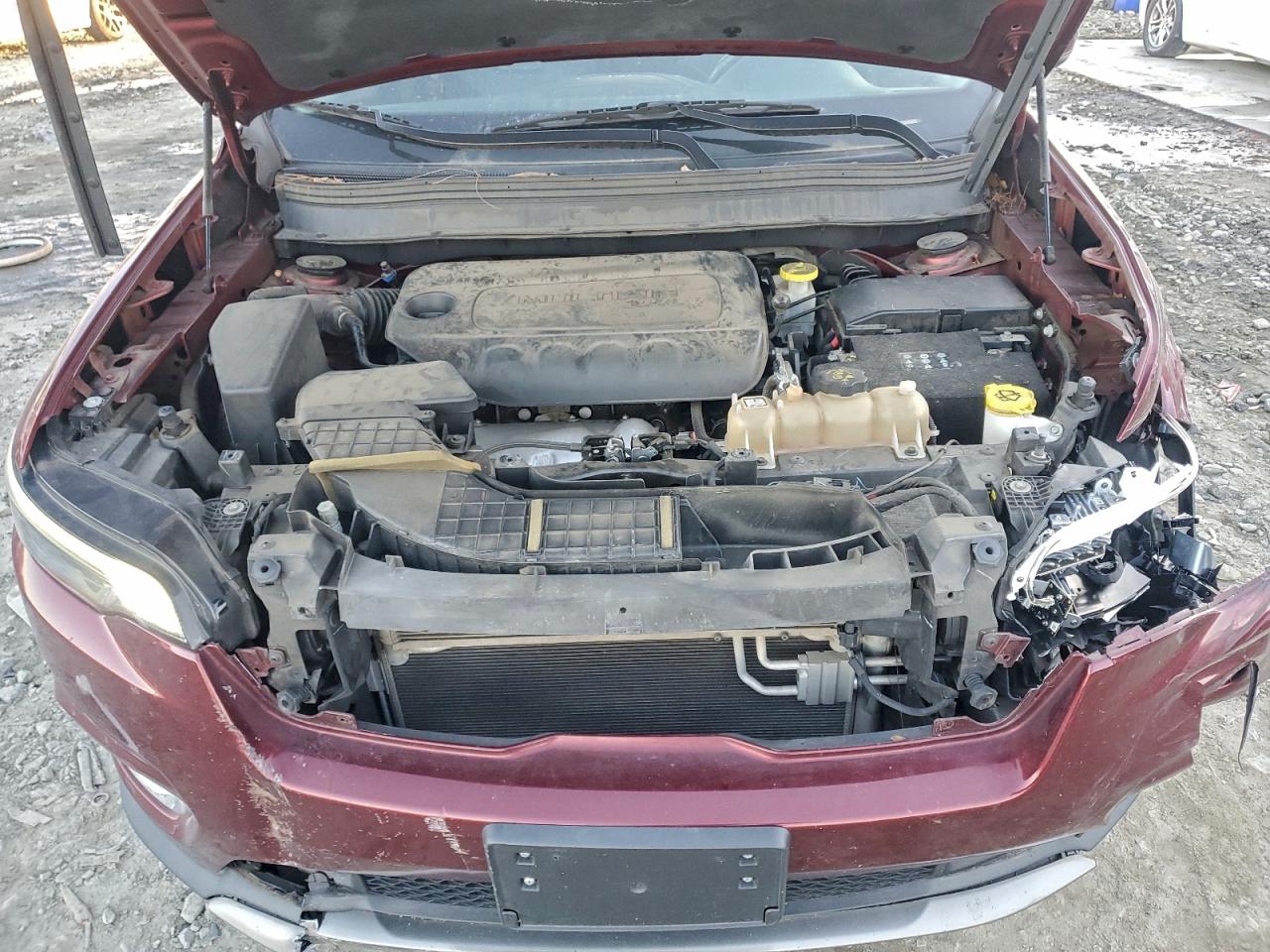 2019 JEEP CHEROKEE LIMITED photo 12