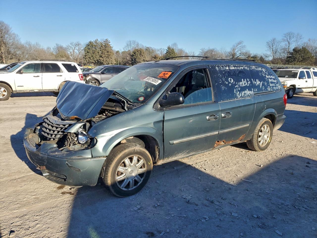 2006 CHRYSLER TOWN & COUNTRY