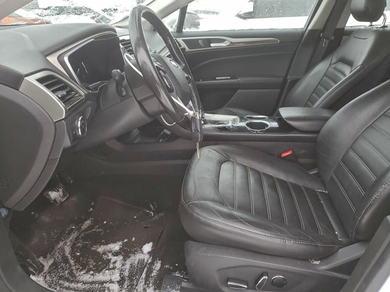 2013 FORD FUSION SE photo 7