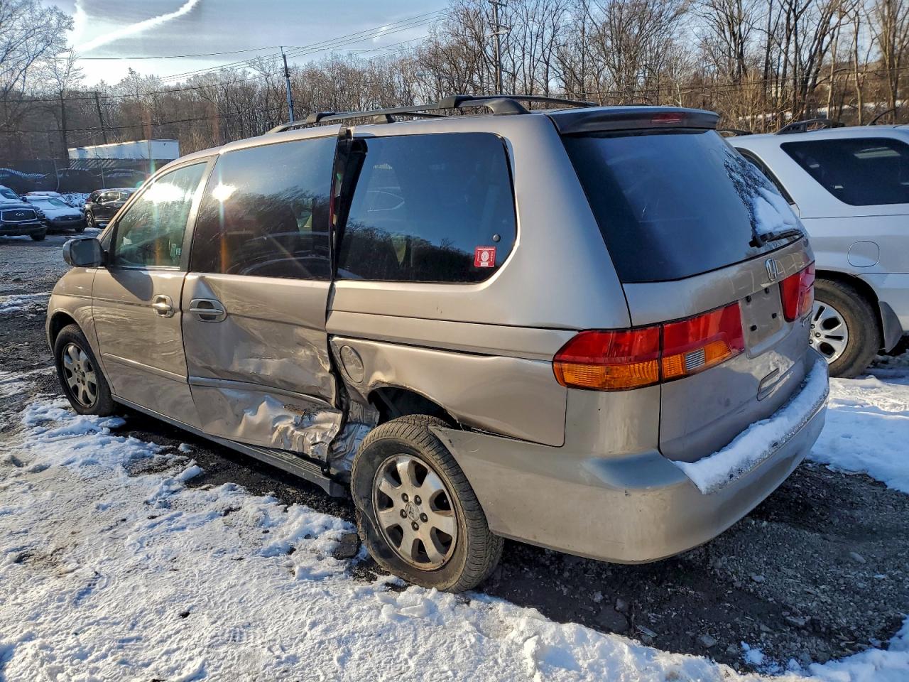 2004 HONDA ODYSSEY EX photo 2