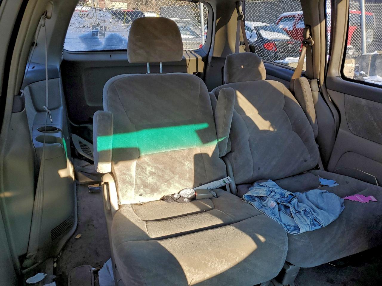 2004 HONDA ODYSSEY EX photo 11
