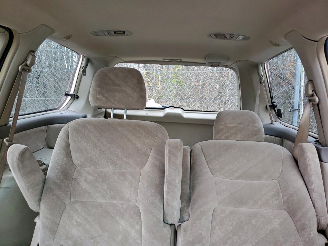 2004 HONDA ODYSSEY EX photo 10