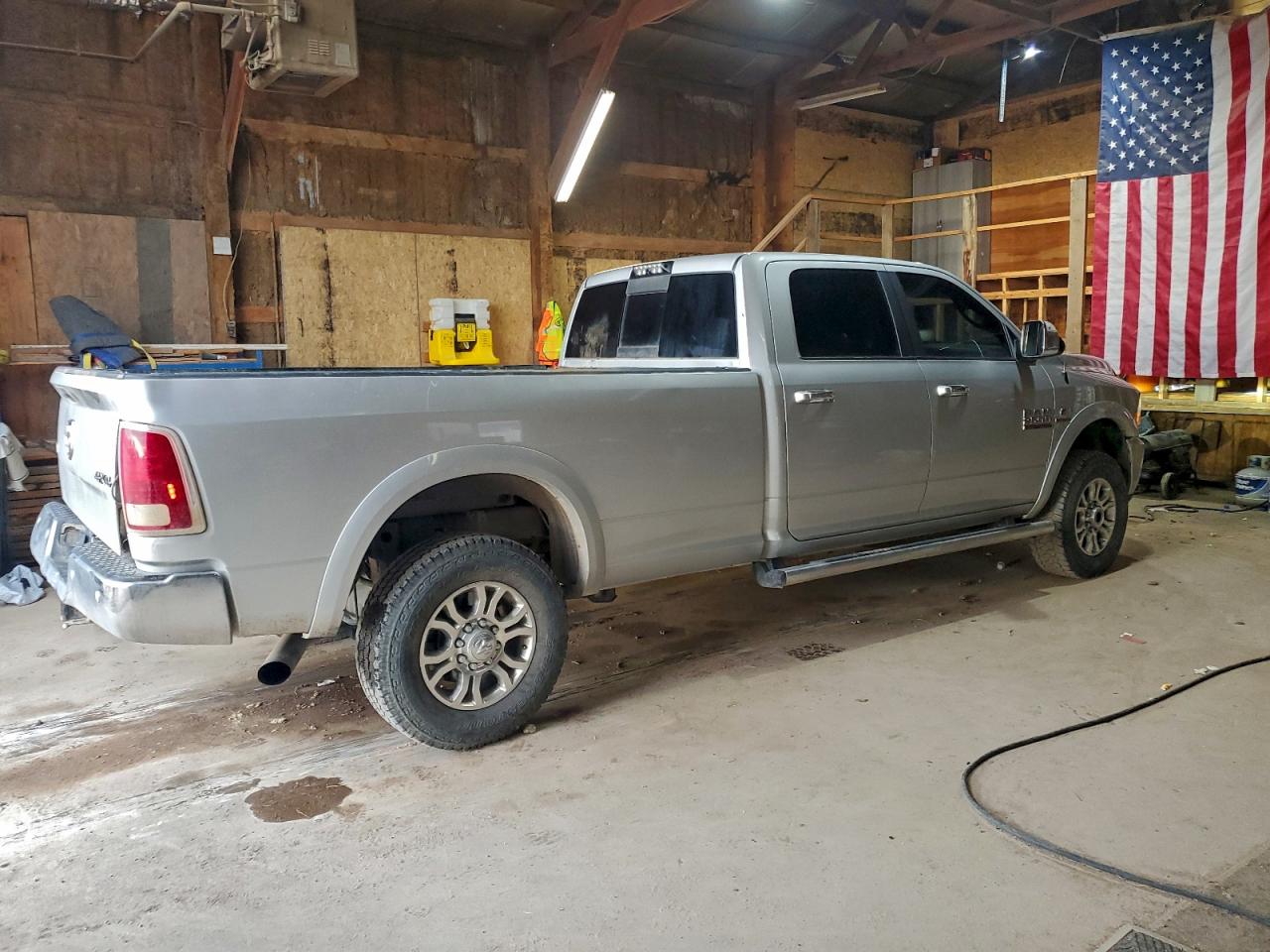 2017 RAM 2500 LARAMIE photo 3