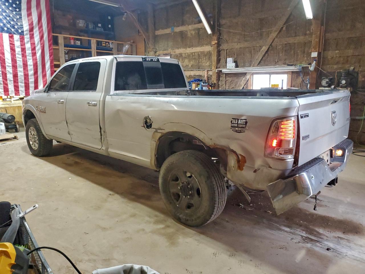 2017 RAM 2500 LARAMIE photo 2