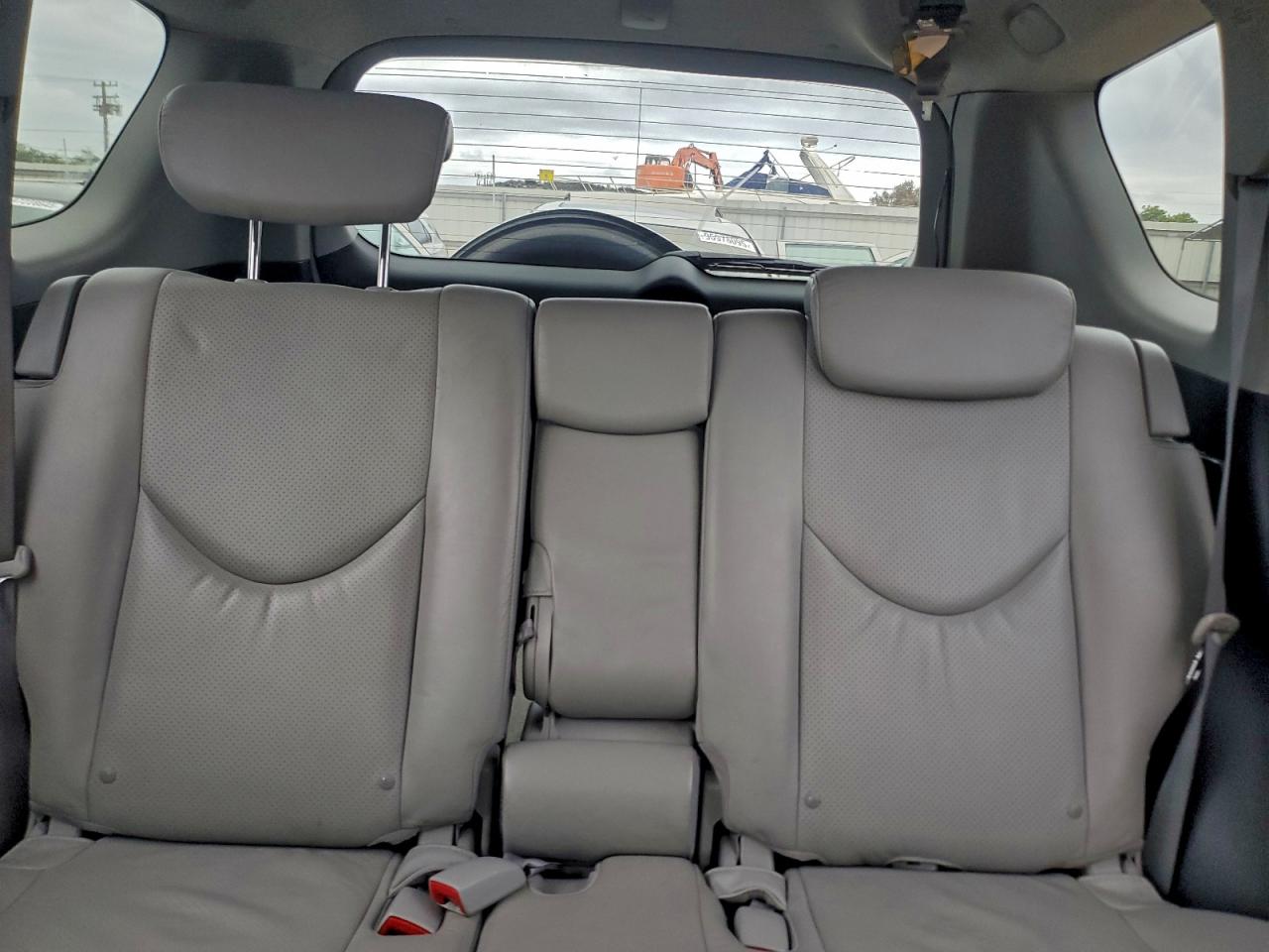 2011 TOYOTA RAV4 LIMITED photo 10