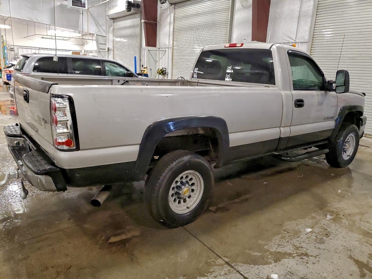 2006 CHEVROLET SILVERADO C2500 HEAVY DUTY photo 3