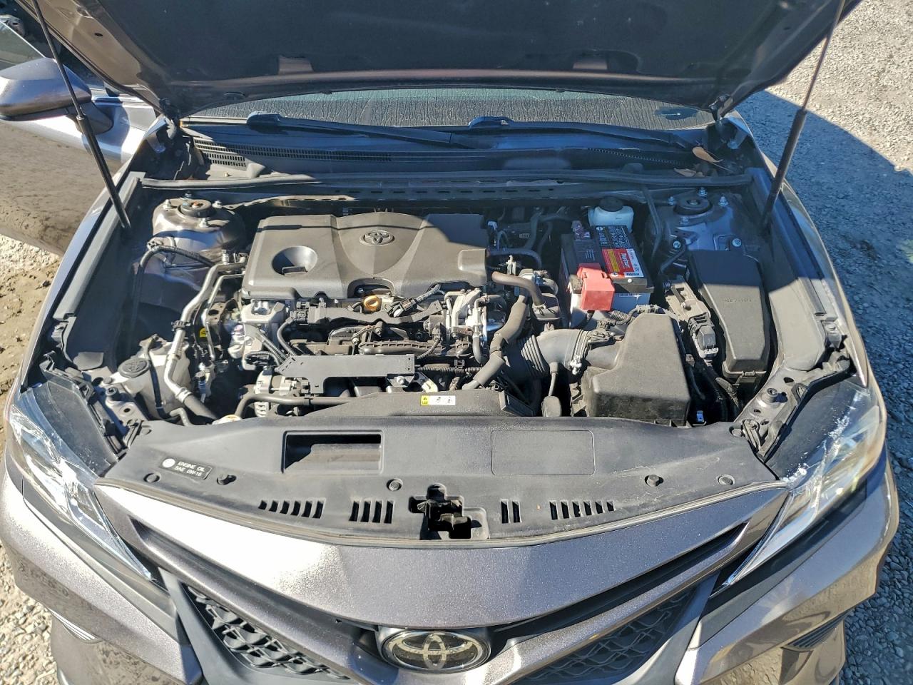 2020 TOYOTA CAMRY SE photo 11