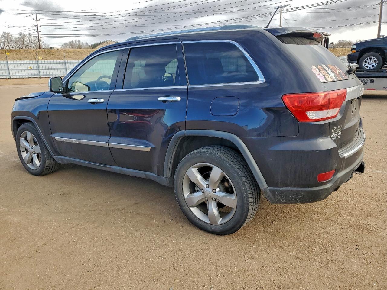 2011 JEEP GRAND CHEROKEE LIMITED photo 2