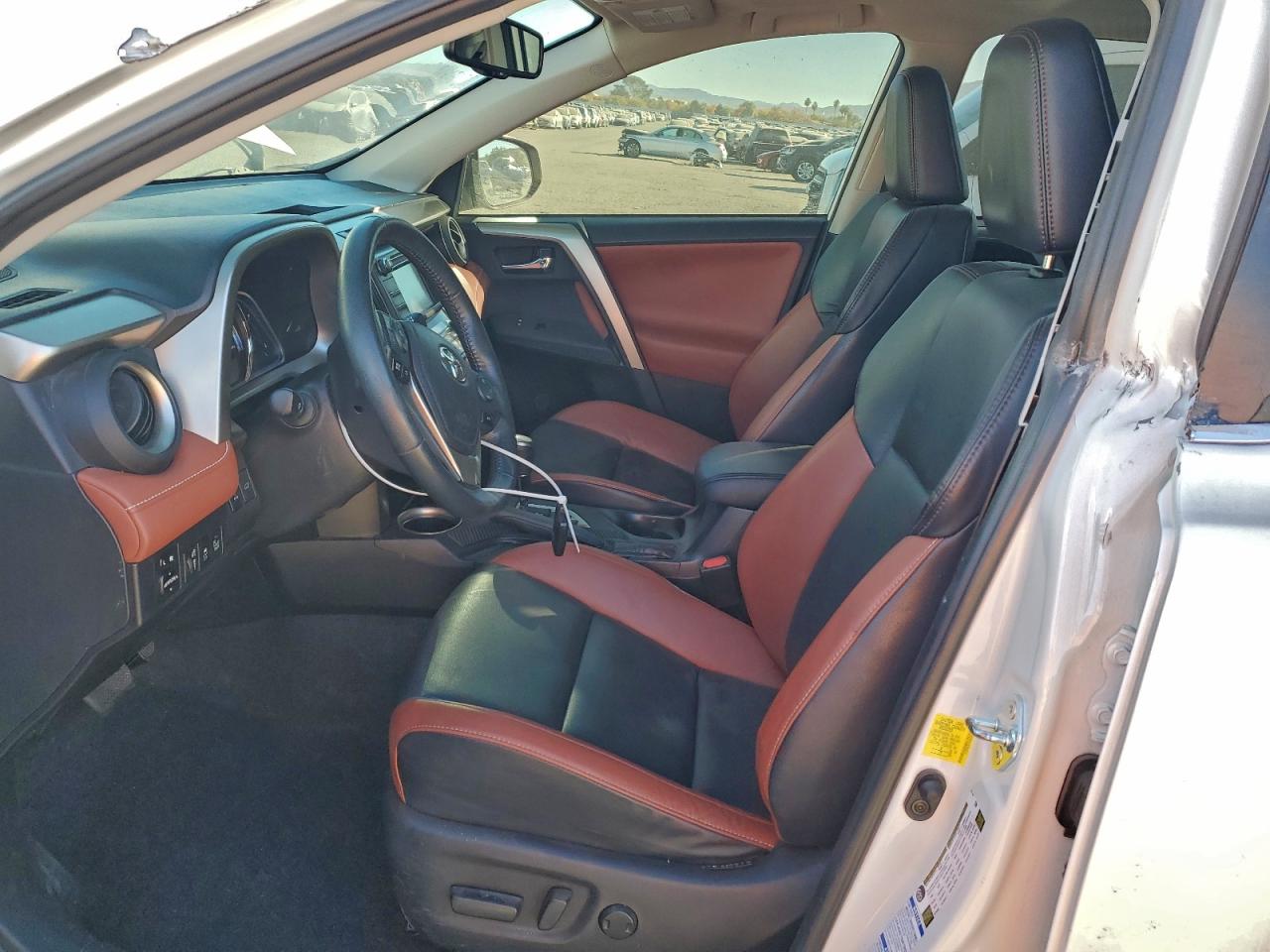 2015 TOYOTA RAV4 LIMITED photo 7