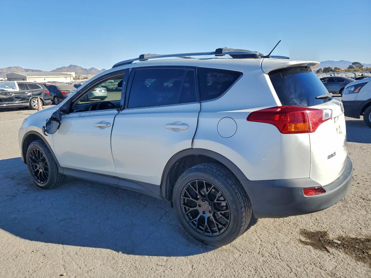 2015 TOYOTA RAV4 LIMITED photo 2