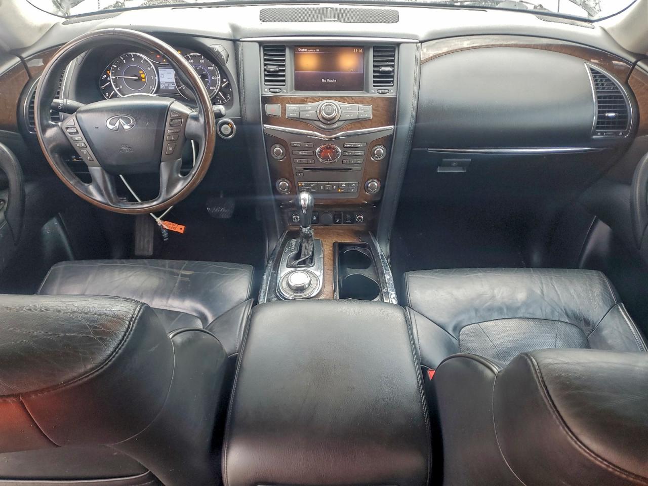 2013 INFINITI QX56 photo 8