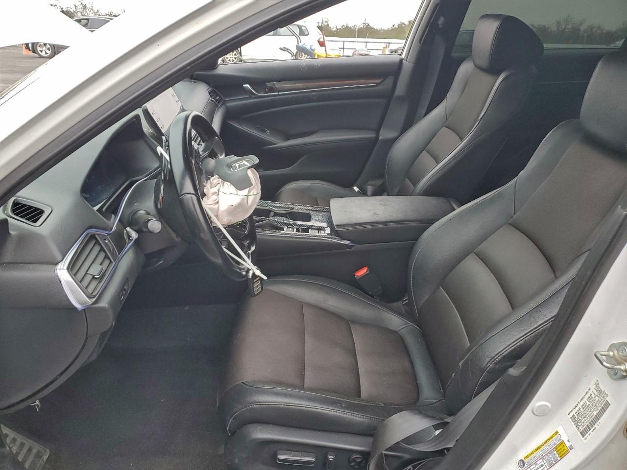 2020 HONDA ACCORD SPORT photo 7
