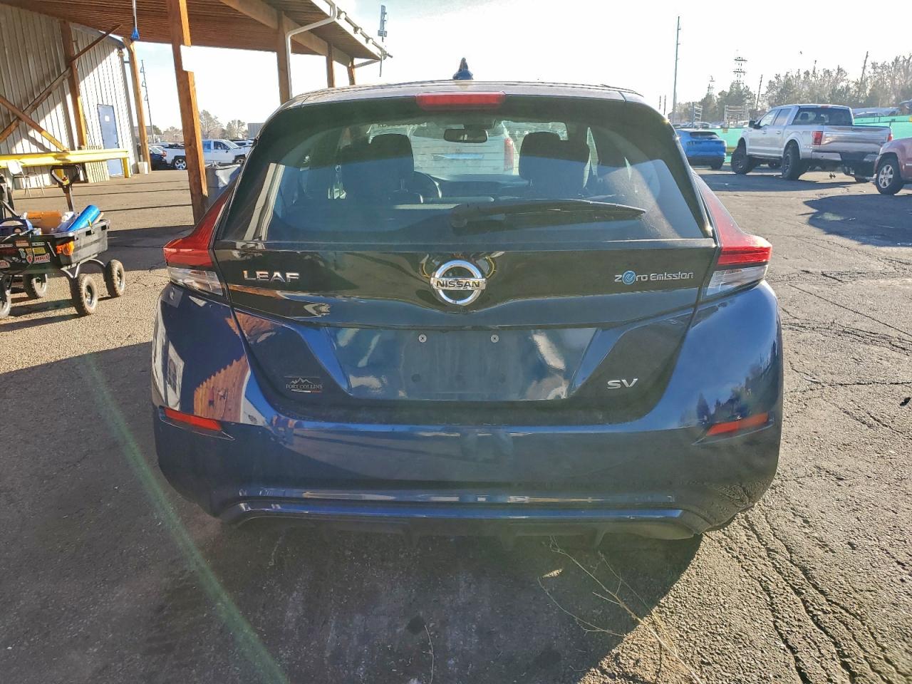 2019 NISSAN LEAF S photo 6