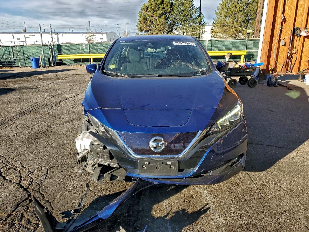 2019 NISSAN LEAF S photo 5