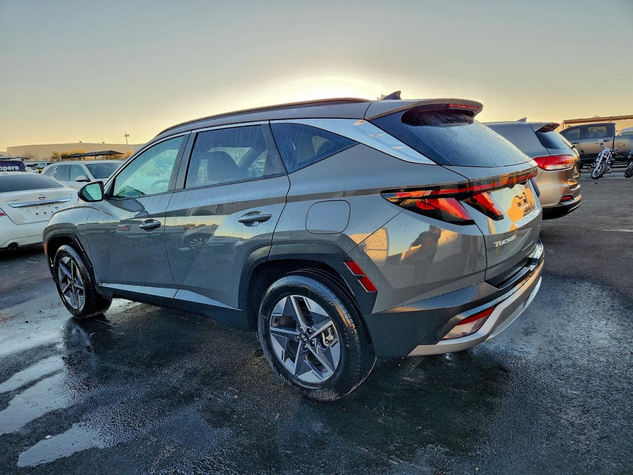 2025 HYUNDAI TUCSON SEL photo 2