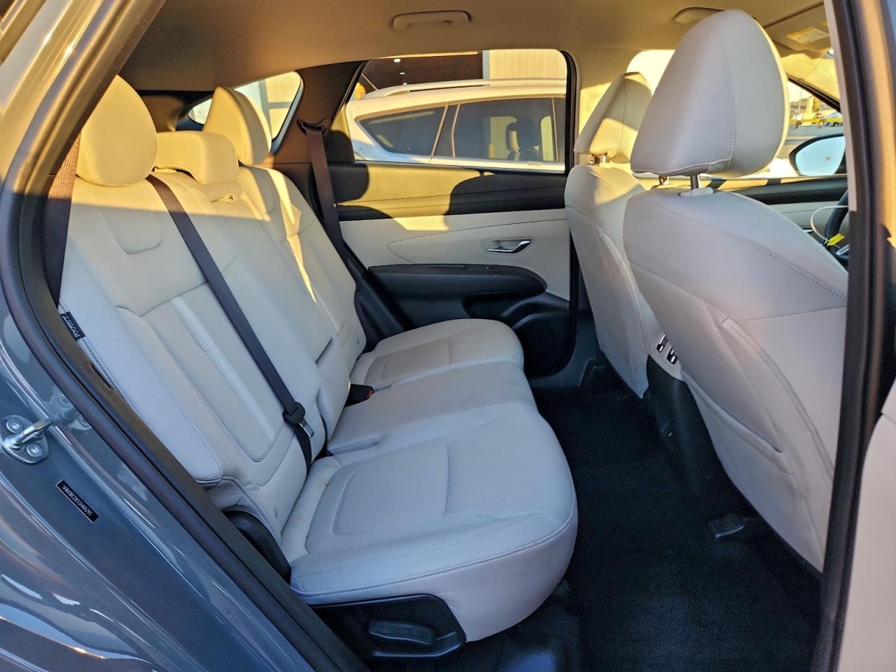 2025 HYUNDAI TUCSON SEL photo 11
