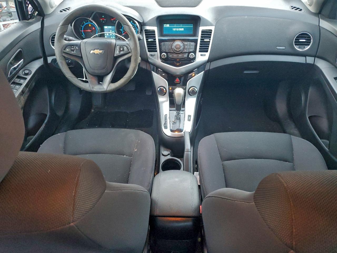 2015 CHEVROLET CRUZE LT photo 8