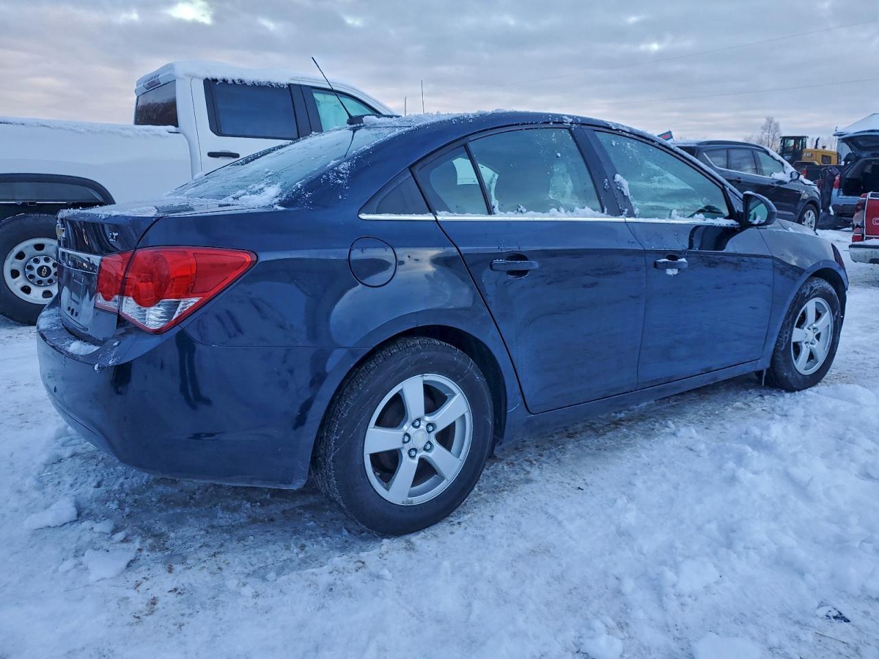 2015 CHEVROLET CRUZE LT photo 3