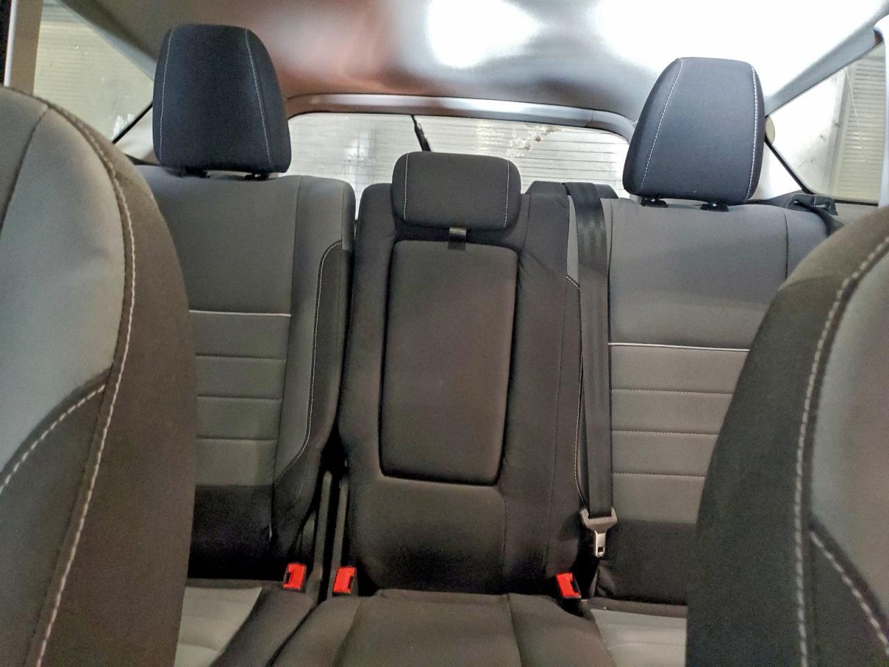 2015 FORD ESCAPE SE photo 10