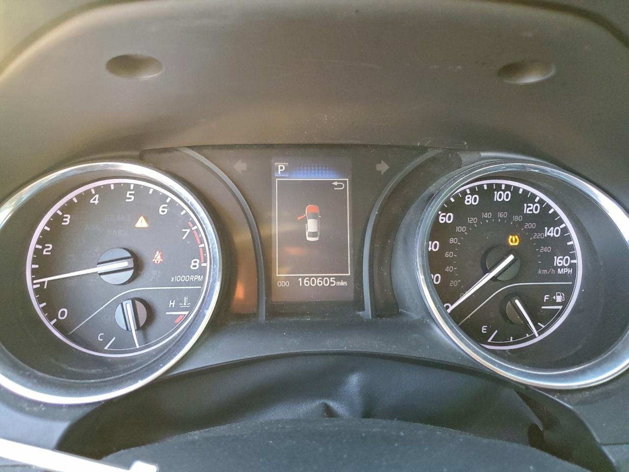 2020 TOYOTA CAMRY SE photo 9