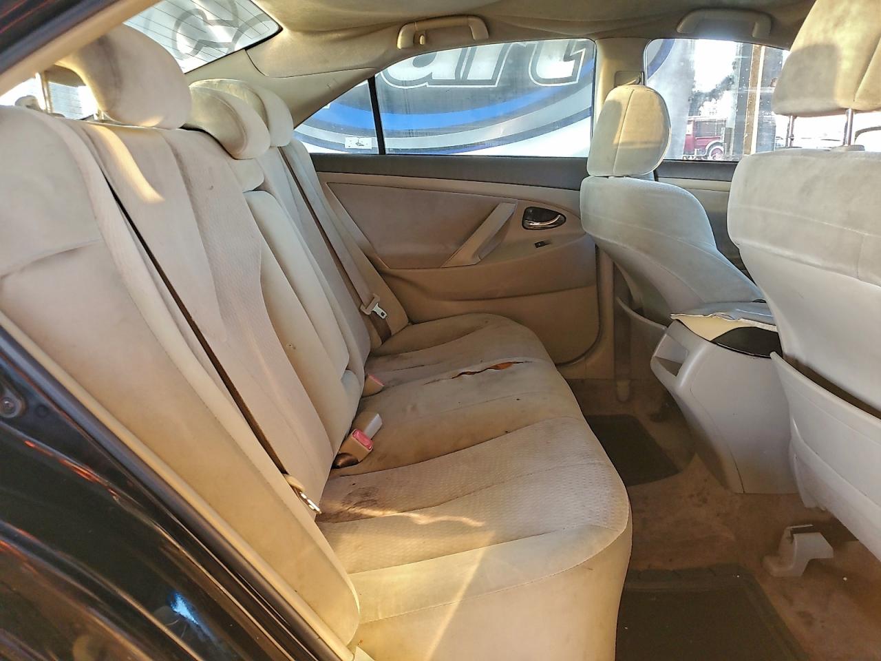 2011 TOYOTA CAMRY BASE photo 10