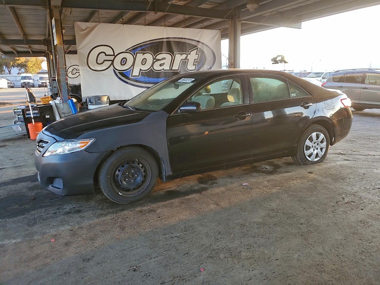 2011 TOYOTA CAMRY