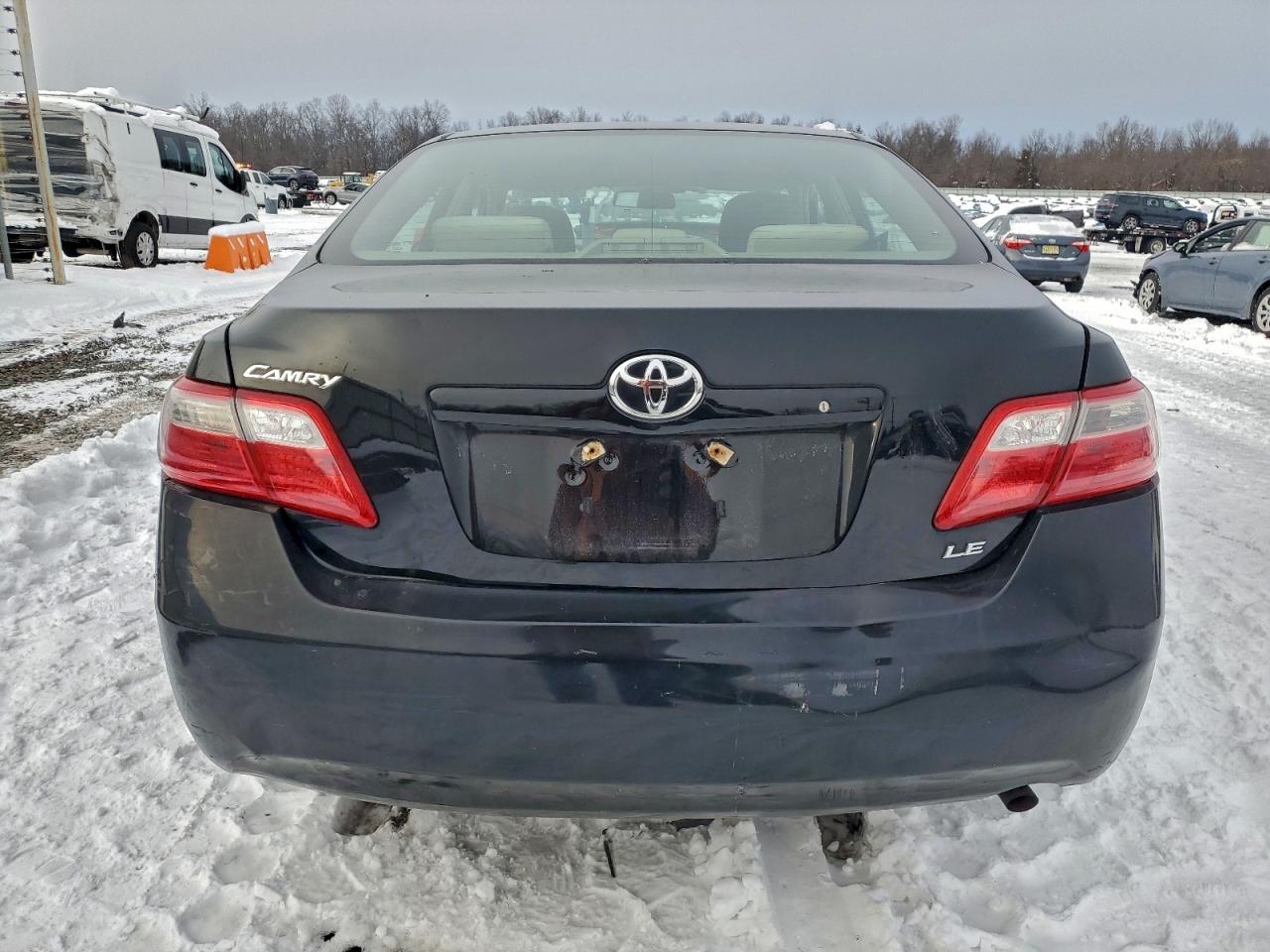 2009 TOYOTA CAMRY BASE photo 11