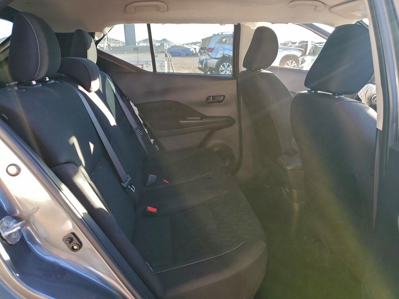 2022 NISSAN KICKS S photo 11